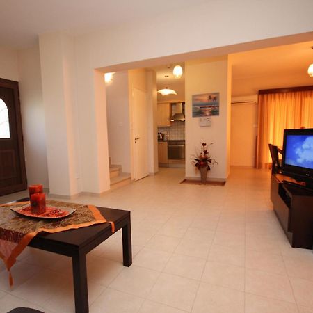 Holidays Villas Писсури Экстерьер фото