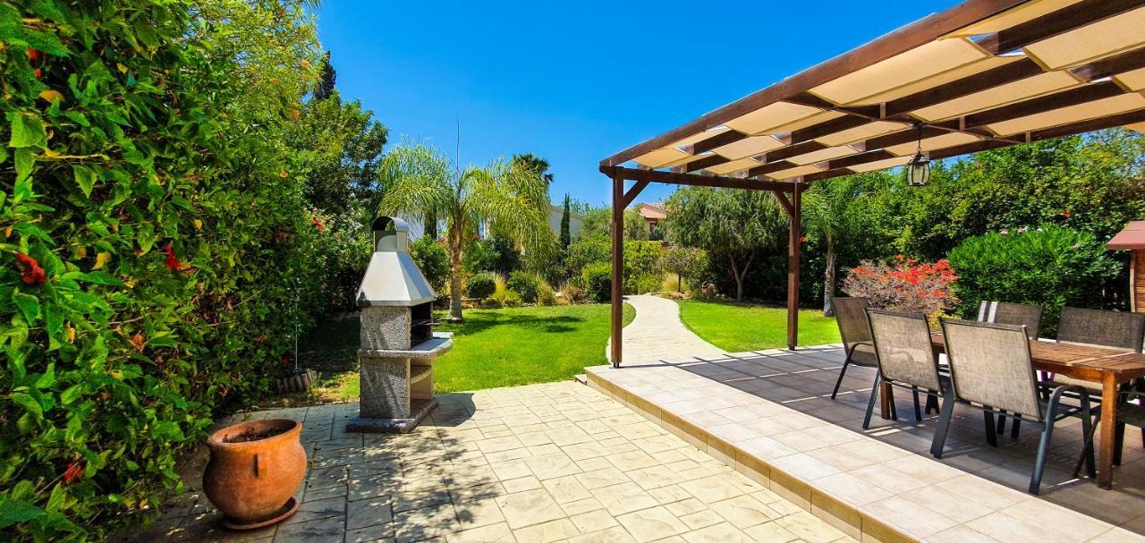 Holidays Villas Писсури Экстерьер фото